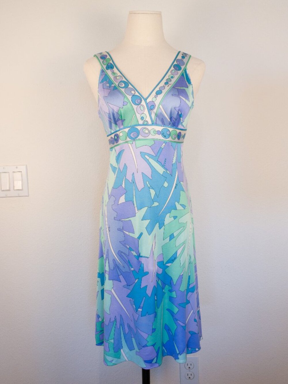 Emilio Pucci Vintage V-Neck Knee-Length Dress, Blue Green Silk Palm Leaves, US 4